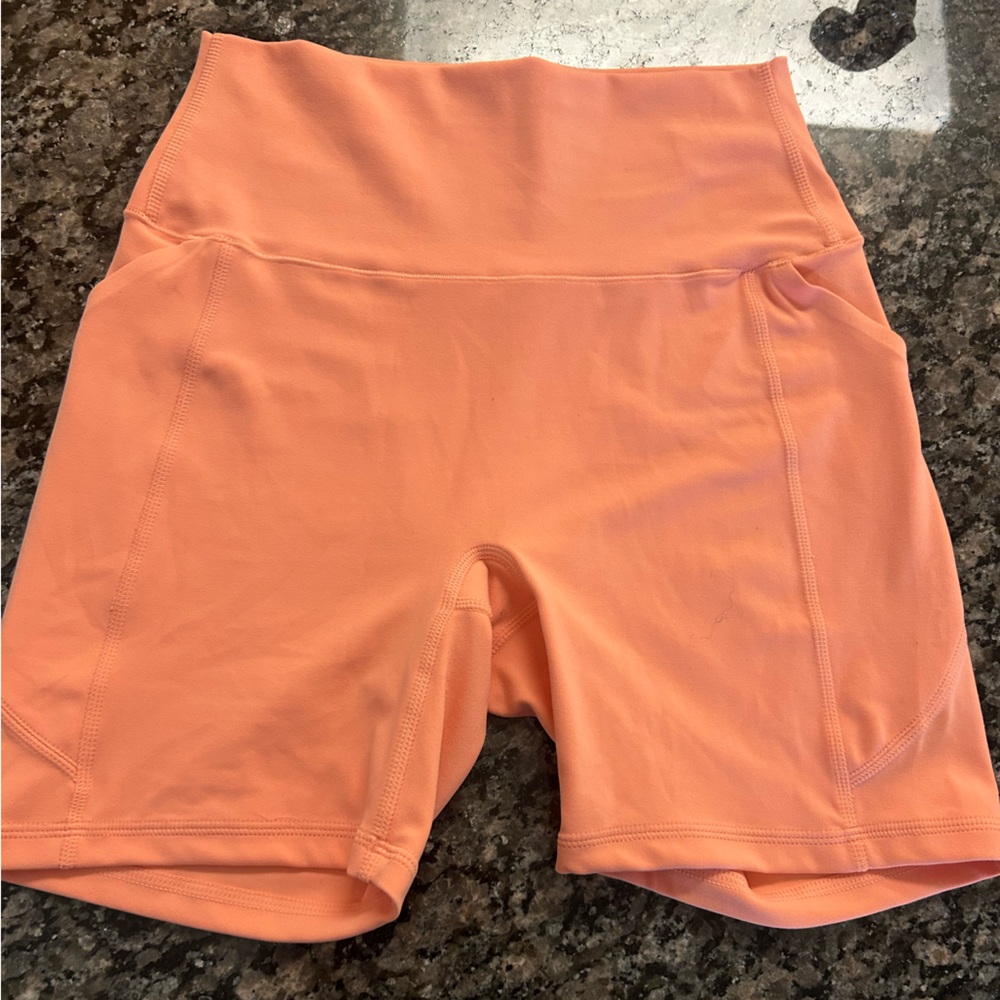 Uniqlo Women’s Biker Shorts Airsim